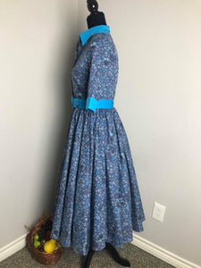 Catherine dress in bloom flowers cotton blue size M - Shop women style vintage, Audrey Hepburn jackets online -Christine
