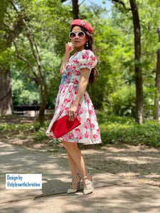 Bella Dress in Rose blooms cotton - Shop women style vintage, Audrey Hepburn jackets online -Christine