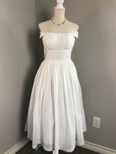 Load image into Gallery viewer, Caroline Dress in White cotton - Shop women style vintage, Audrey Hepburn jackets online -Christine
