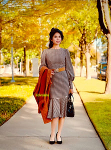 Natali dress in Hounds Tooths Brown