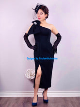 Load image into Gallery viewer, Mina dress in Black
