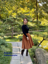Load image into Gallery viewer, Lisa Skirt in Autumn
