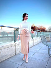Load image into Gallery viewer, Tiffany skirt in beige
