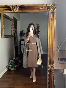 Taryn blazer dress in Brown