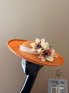 Queen orange brown hat