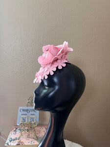 Headpiece in pink rose flower