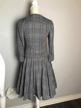 Load image into Gallery viewer, Louis Collar suit in plaid patterns - Shop women style vintage, Audrey Hepburn jackets online -Christine
