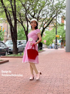 Elisa Dress in Gingham pink linen size S - Shop women style vintage, Audrey Hepburn jackets online -Christine