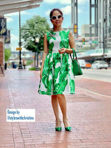 Audrey Dress in Banana Leaf Dragonfly gemstones brooch Size S - Shop women style vintage, Audrey Hepburn jackets online -Christine