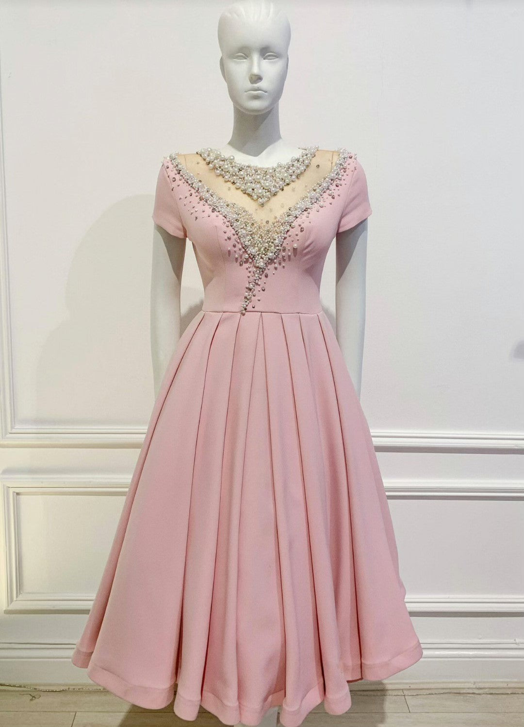 Lolita Dress in Solid Pink - Shop women style vintage, Audrey Hepburn jackets online -Christine