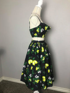 Julie skirt matching top in Lemon Black Print cotton - Shop women style vintage, Audrey Hepburn jackets online -Christine
