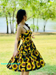 Suria dress in sunflower printed