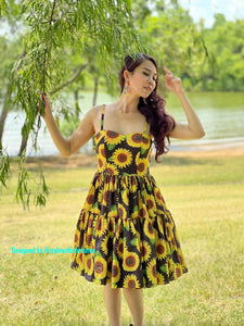 Suria dress in sunflower printed