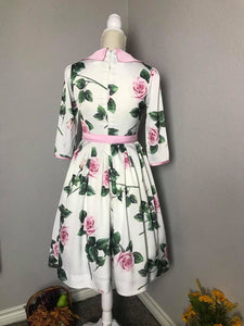 Kennedy Dress in Roses Silk - Shop women style vintage, Audrey Hepburn jackets online -Christine