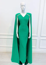 Load image into Gallery viewer, Queen Gowns in Green
