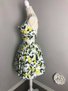 Julie skirt matching top in Lemon Print cotton size S - Shop women style vintage, Audrey Hepburn jackets online -Christine