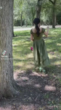 Load and play video in Gallery viewer, Belle Dress in linen
